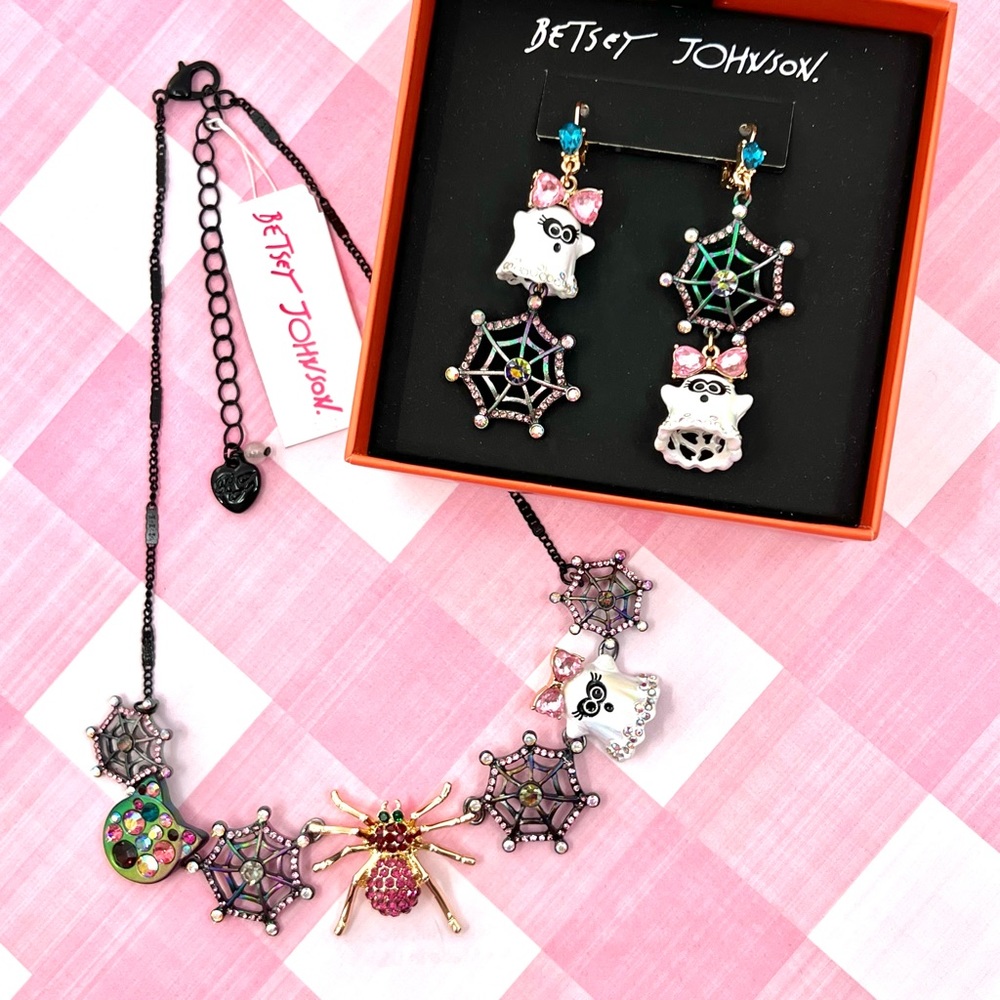 Betsey Johnson ‘And Boo To You’ Charm Necklace & Ghost Earrings Set NWT, HTF!